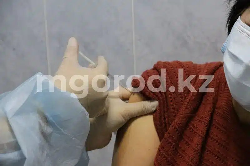 Фото 6 — акцинация от COVID-19: какие страны лидируют в процессе